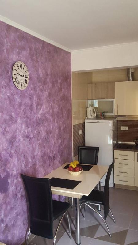 Apartment image 3