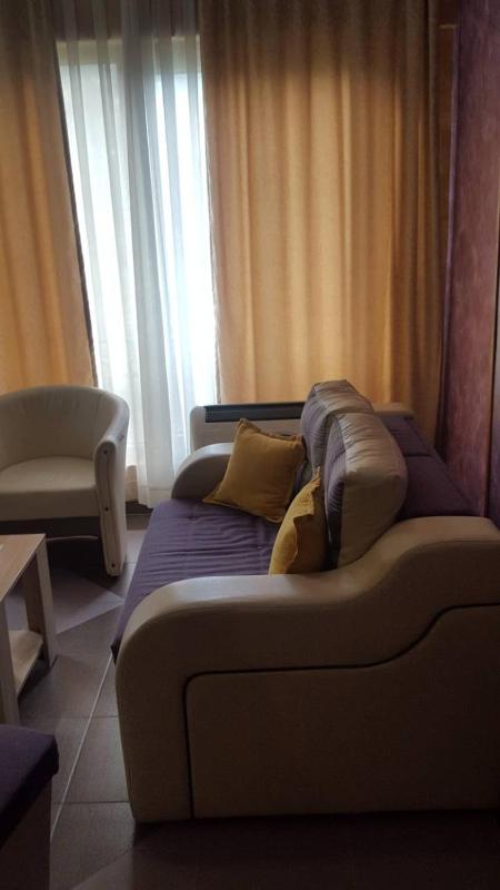 Apartment image 2