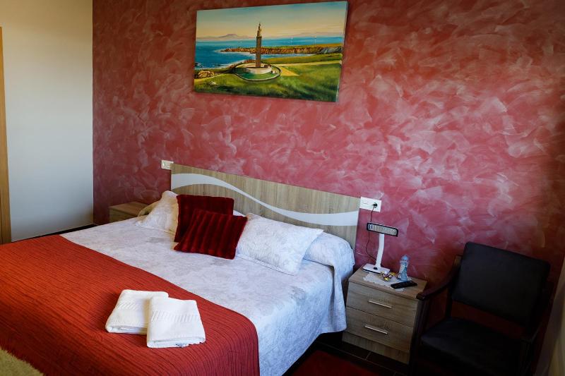 Standard Twin Room with Sea View image 1