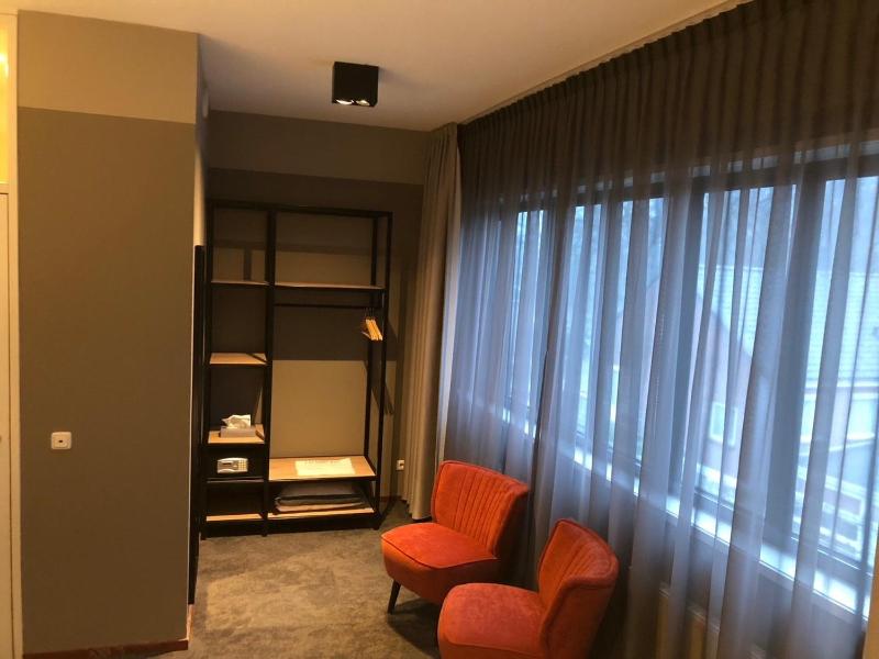 Superior Twin Room image 2