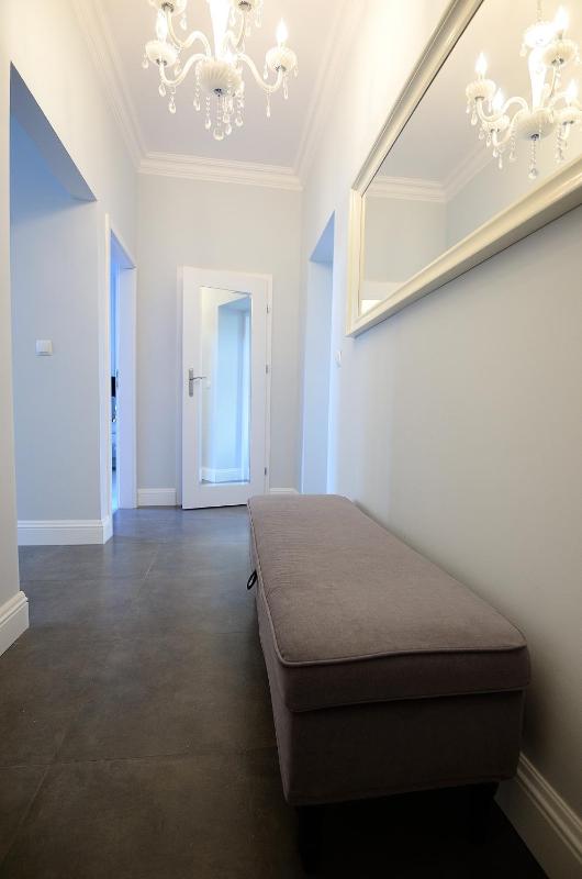 Apartment image 3