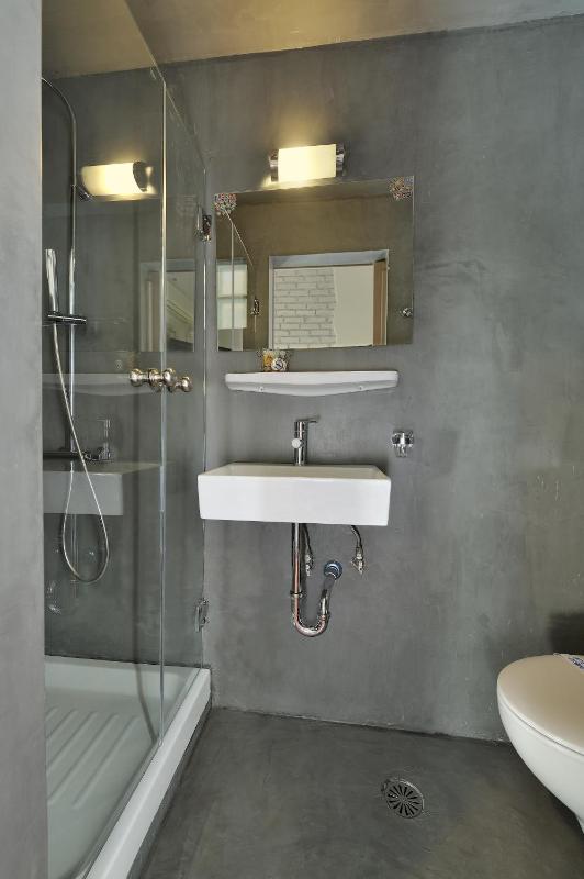 Budget Double or Twin Room image 4