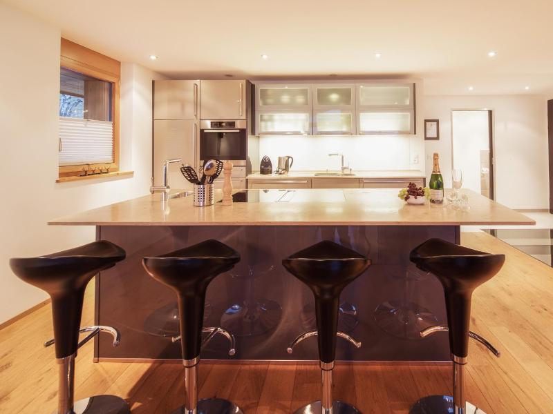 Four-Bedroom Apartment - Weisshorn image 4