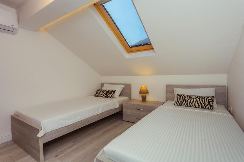 Loft image 4