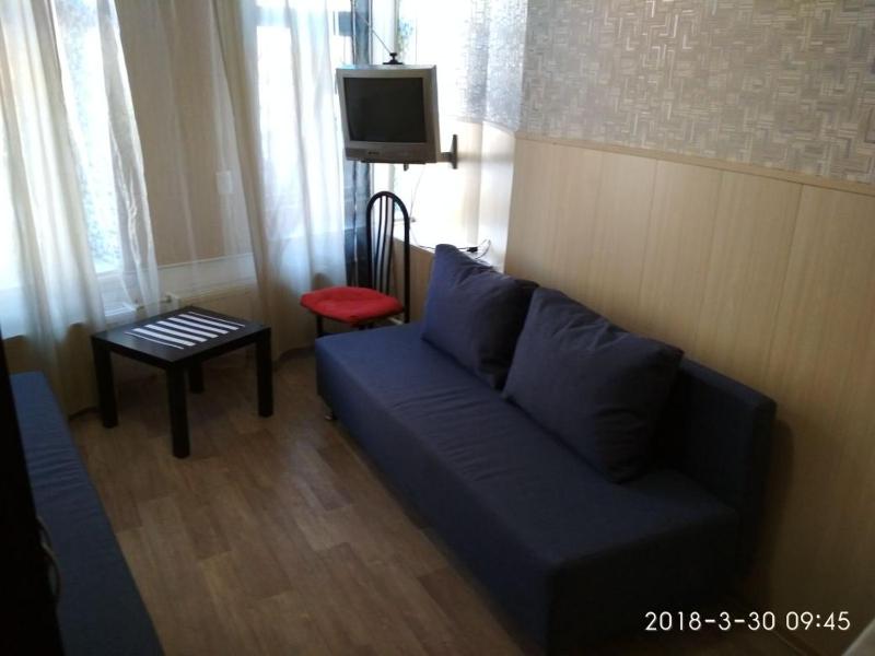 Twin Room with Private Bathroom image 1
