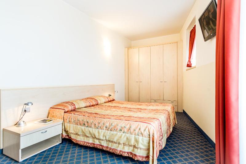 Hotel San Vito - image 4