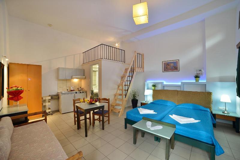 One-Bedroom Apartment image 3