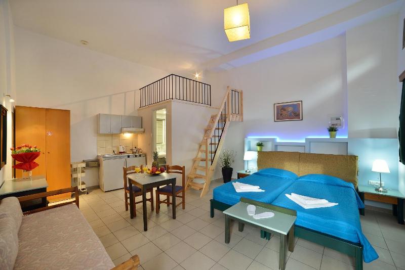 One-Bedroom Apartment image 2
