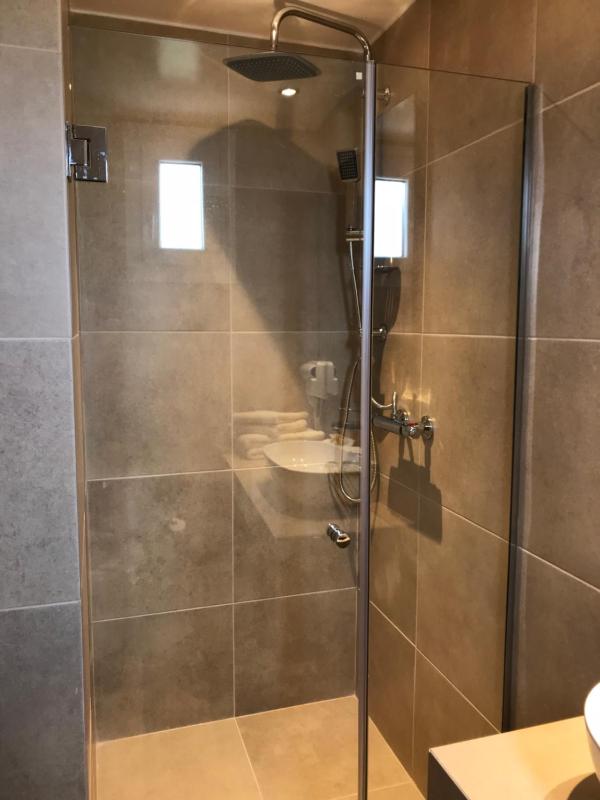 Deluxe Family Suite image 4