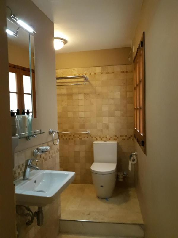 Double Room with Private Bathroom image 4
