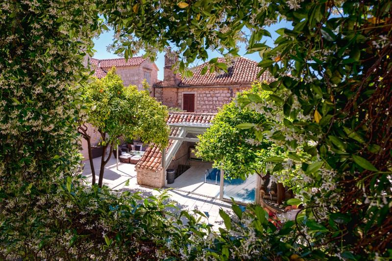 Heraclea House - image 8