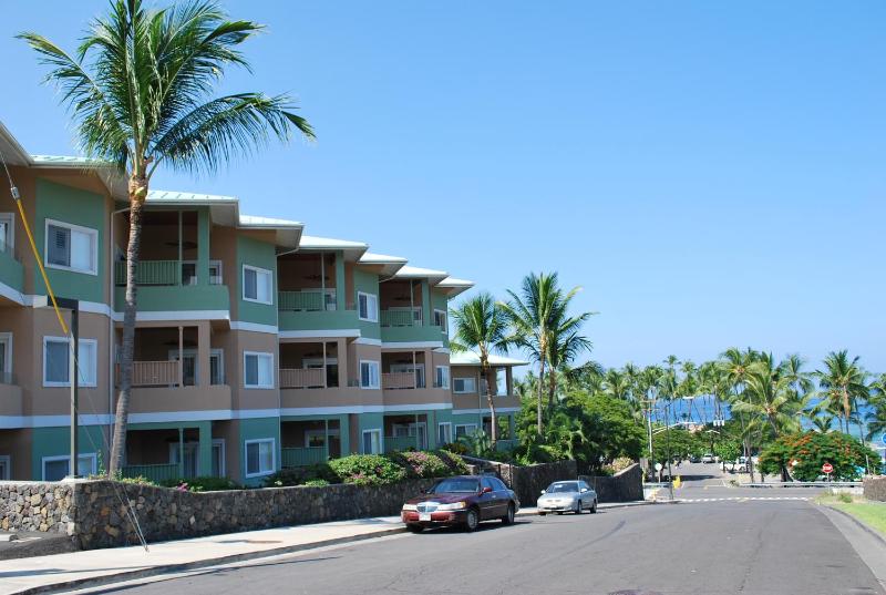 Beach Villas at Kahalu'u - image 44