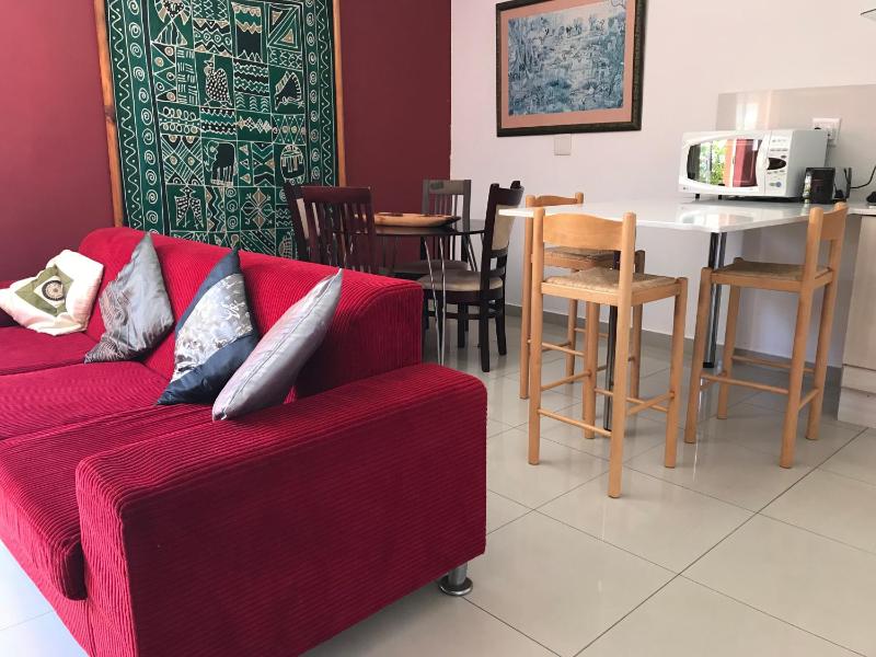 One-Bedroom Apartment image 3