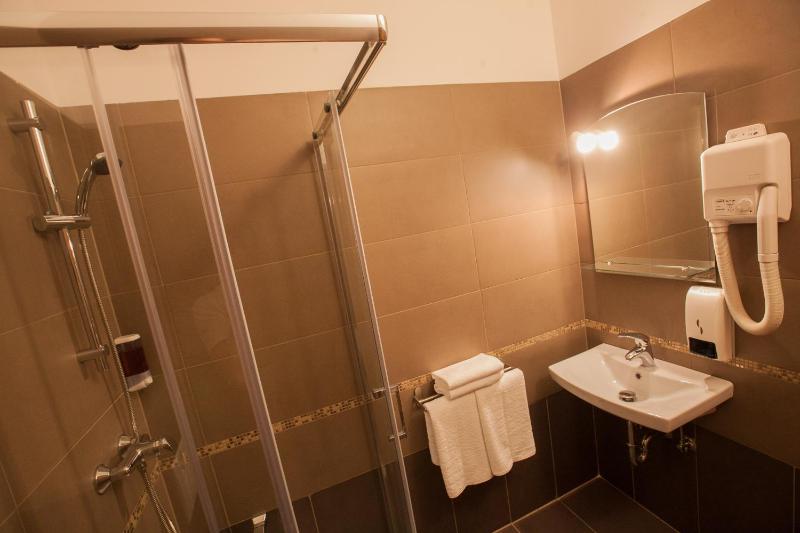 Triple Room image 4