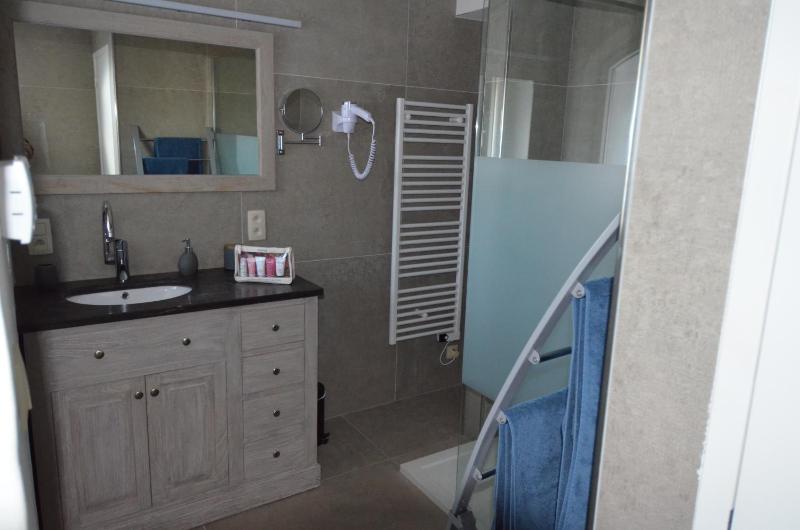 Double Room with Terrace image 3