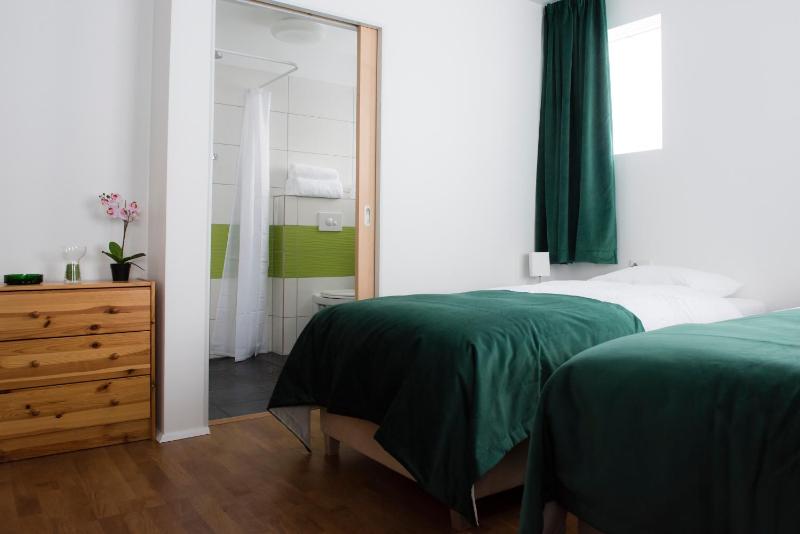 Comfort Triple Room with Shower image 4