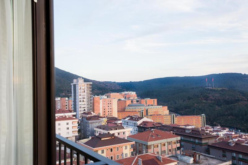 Corner Suite image 2