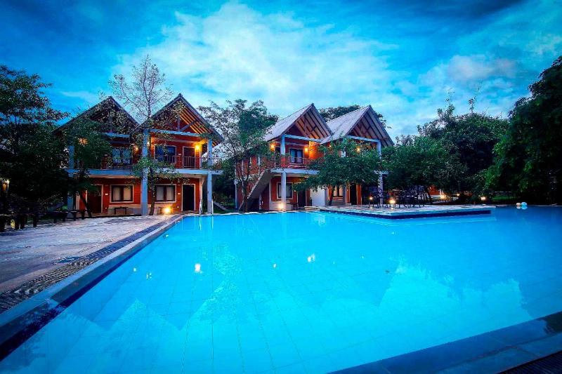 Elephas Resort & Spa - image 14