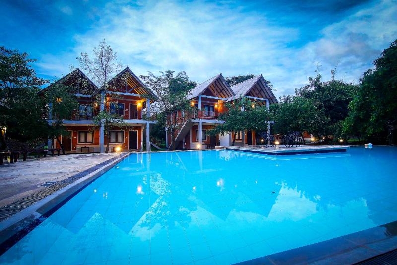 Elephas Resort & Spa - image 13