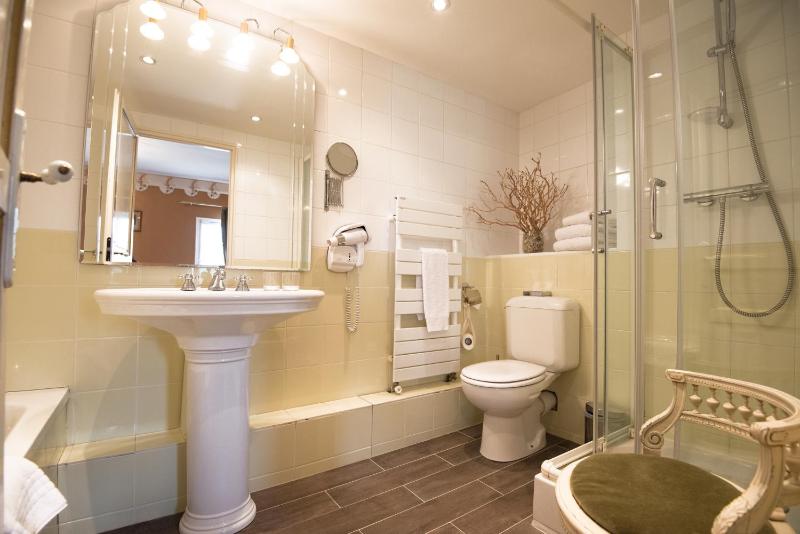 Junior Suite image 2