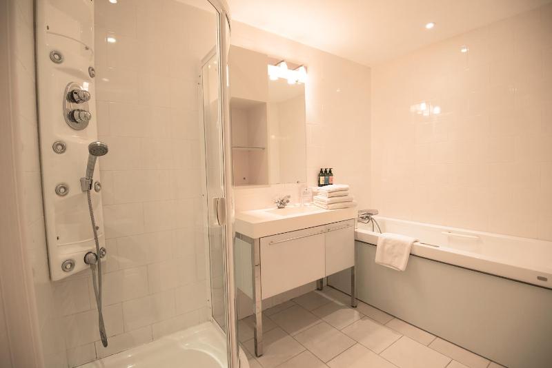 Comfort Double Room image 3