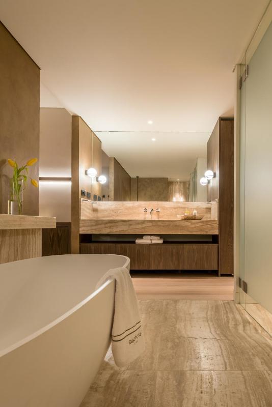 Euphoria Executive Junior Suite image 4