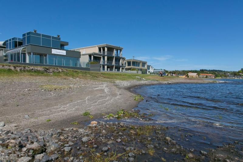 The Cove- On The Lake - image 46
