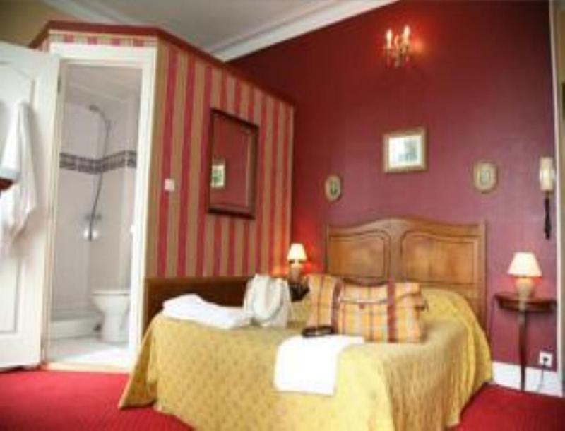 Double Room with Sea View image 1