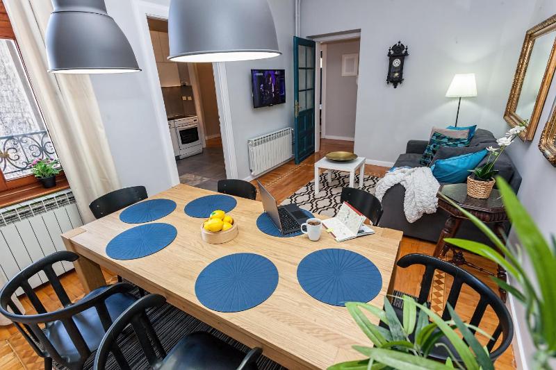 Three-Bedroom Apartment image 4