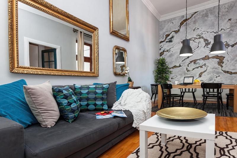 Three-Bedroom Apartment image 3