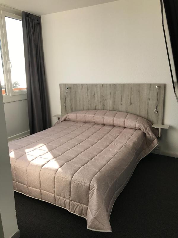 Double Room image 1