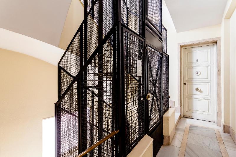 Jose Abascal Apartment by Flatsweethome - image 8