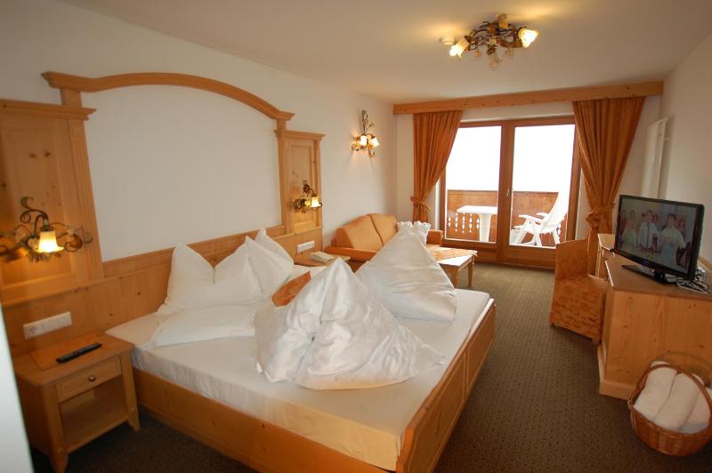 Comfort Double Room image 4