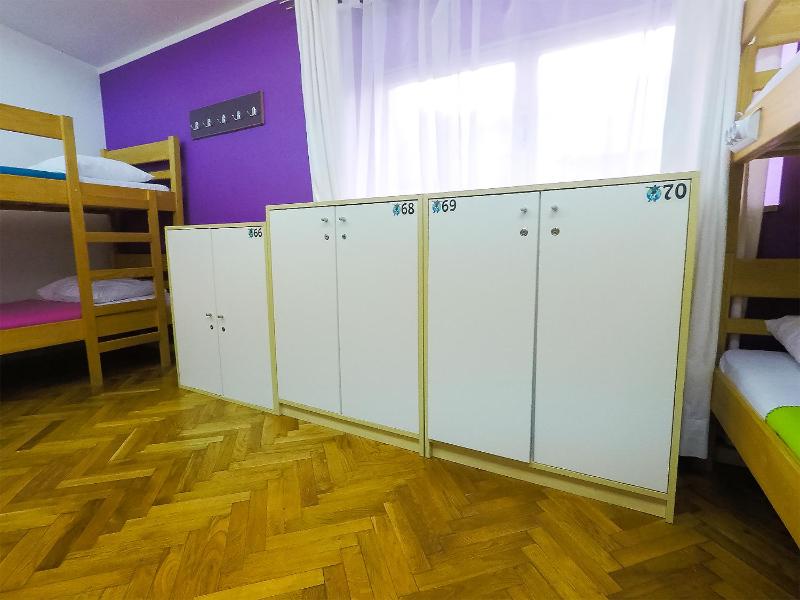 Single Bed in 8-Bed Dormitory Room image 3