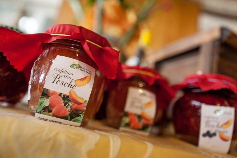 Double or Twin Room image 3