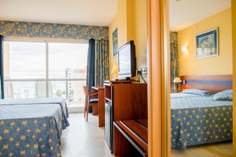 Hotel Biarritz - image 29