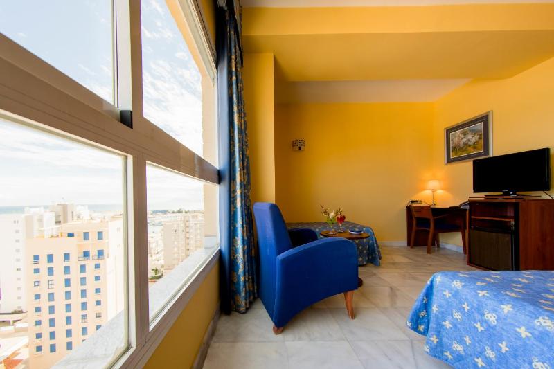 Hotel Biarritz - image 5