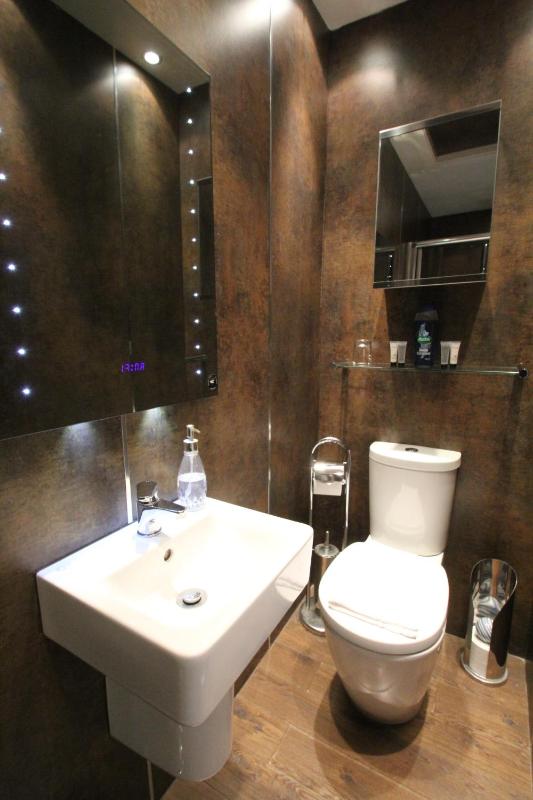 Superior Double Room image 2