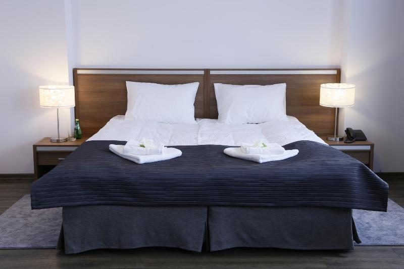 Standard Double or Twin Room image 1