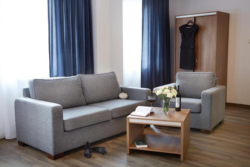 Standard Double Room image 1