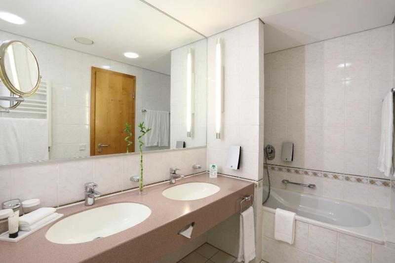 Comfort Room image 4