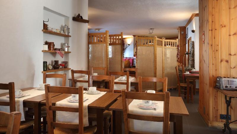 Hotel Autantic - image 37