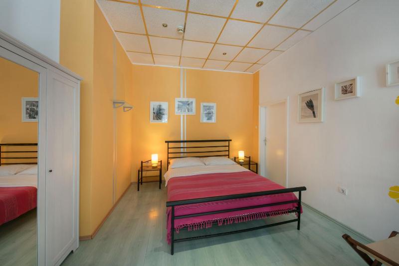 Double Room - Sea Side image 4