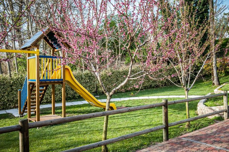 Agriturismo Borgo di Calmasino - image 17