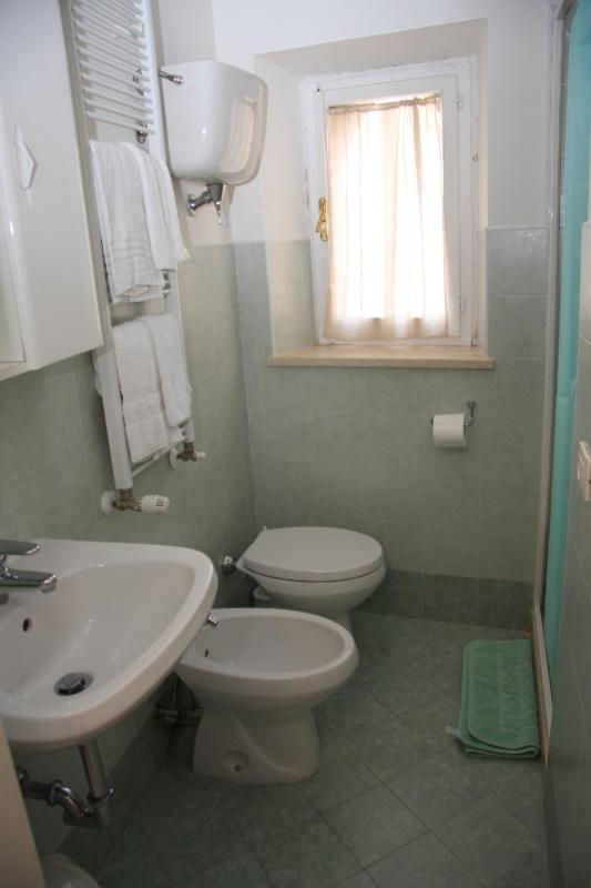 Double Room image 2