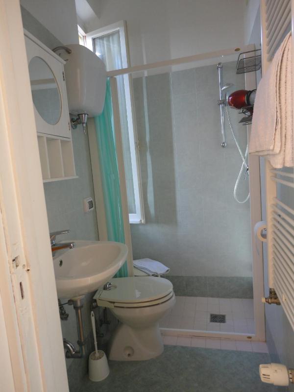 Triple Room image 2