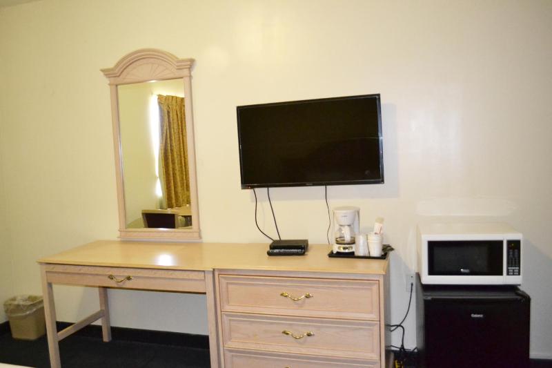 One Bedroom King image 2