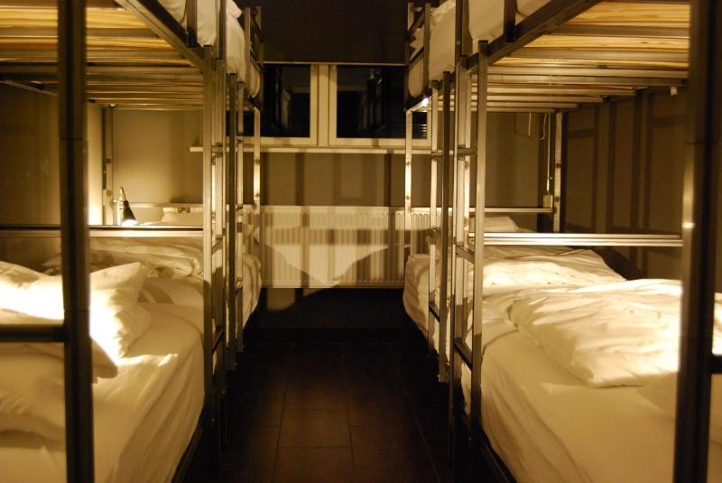 Quadruple Room image 2
