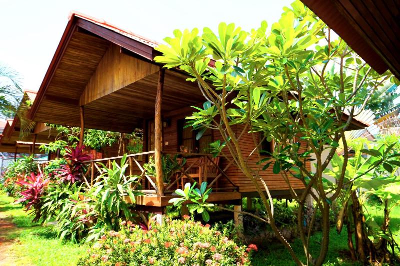 Bangrak Pier Bungalow - image 23