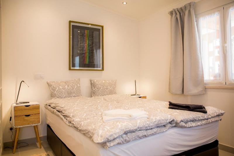 Studio Apartment image 3